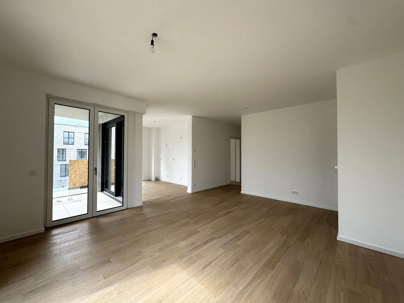 4 Zimmer Wohnung mit 99 m² in Düsseldorf – Bild 4