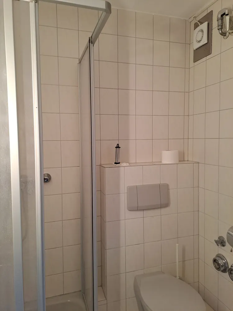1 Zimmer Wohnung mit 25 m² in Frankfurt am Main – Bild 10