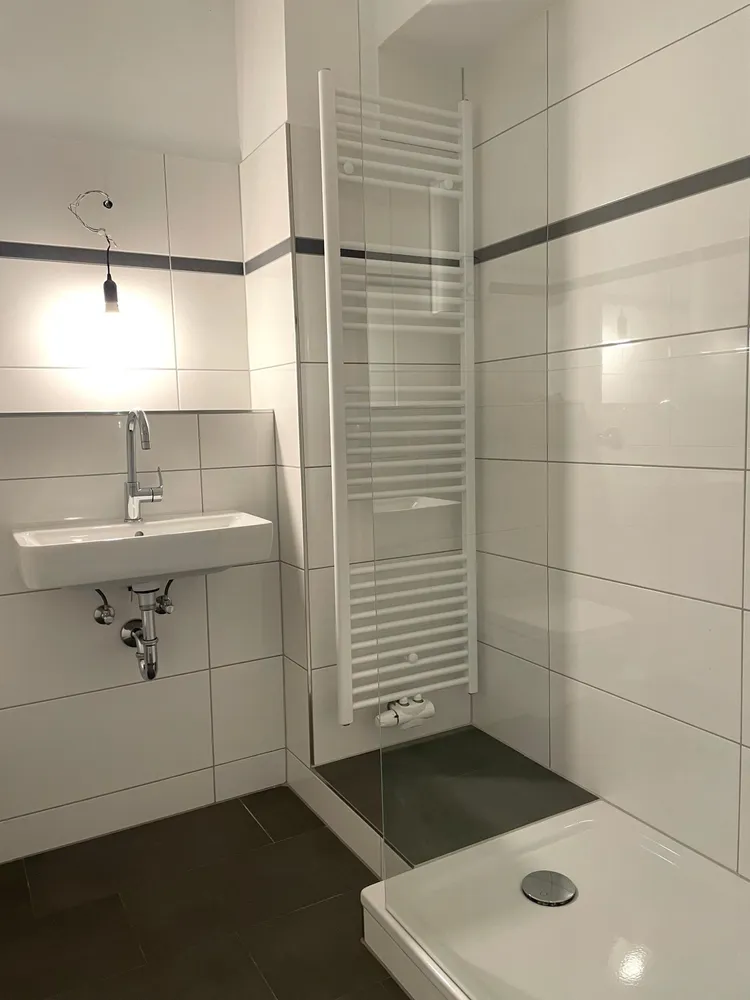 2 Zimmer Wohnung mit 65 m² in Düsseldorf – Bild 12
