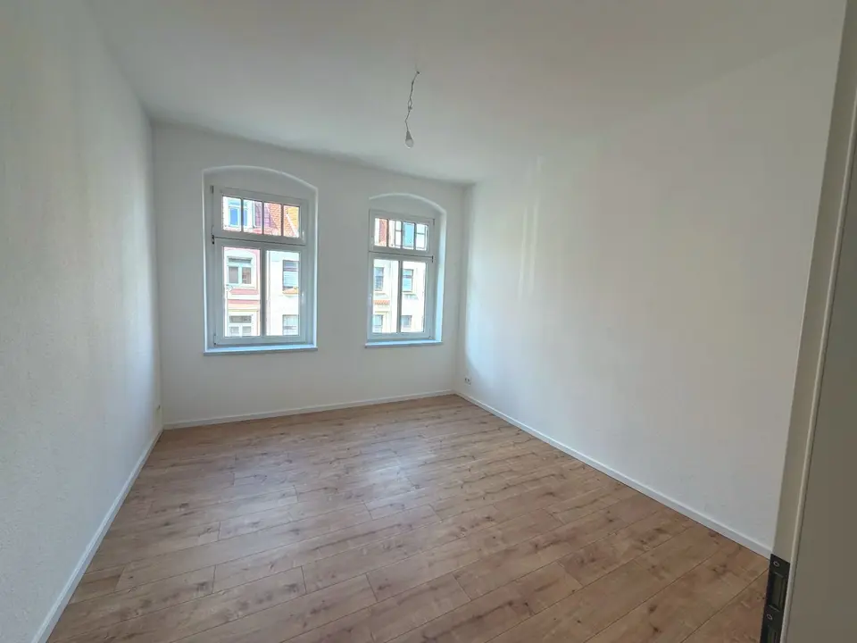 2 Zimmer Wohnung mit 63 m² in Freital – Bild 3