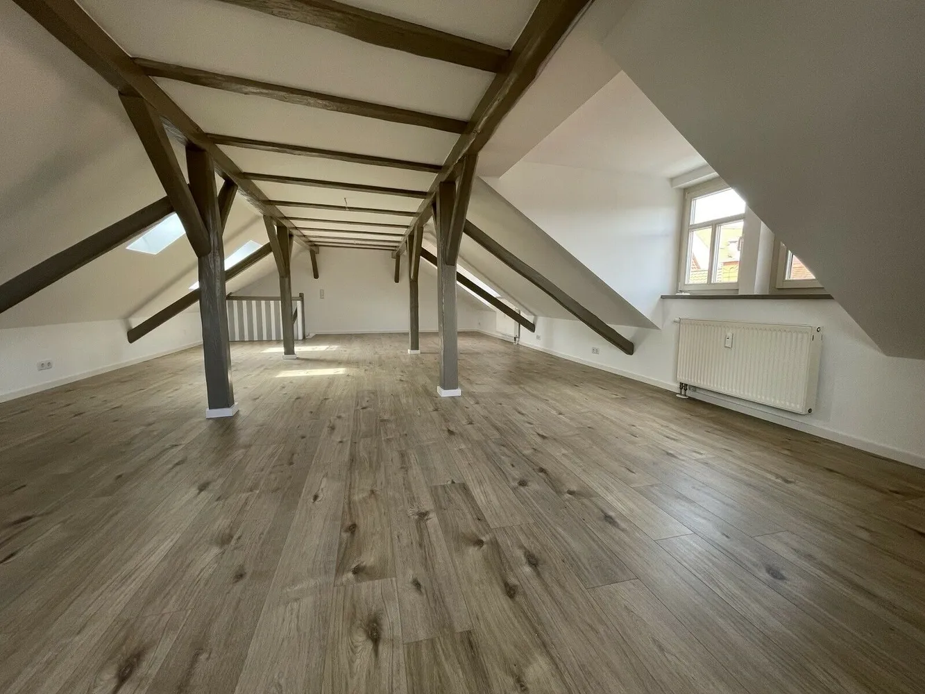 4 Zimmer Wohnung mit 131 m² in Altenburg – Bild 4