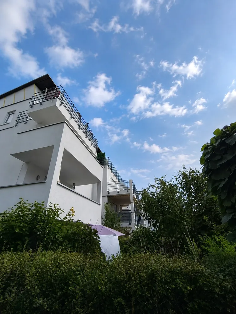 3 Zimmer Wohnung mit 87 m² in Wiesbaden – Bild 3