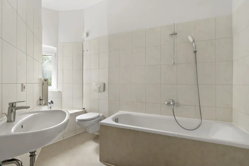 4 Zimmer Wohnung mit 90 m² in Halle (Saale) – Bild 6