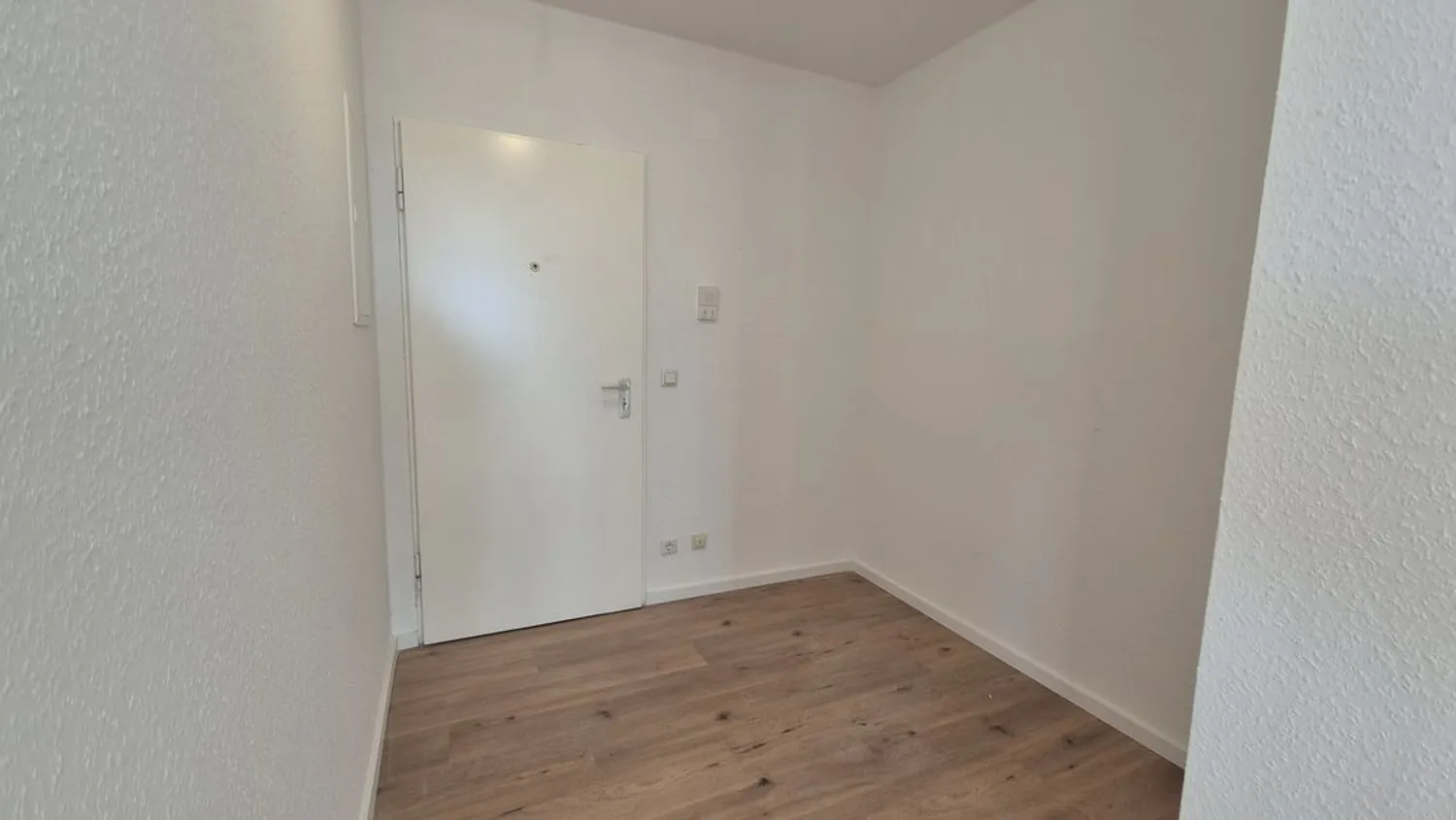 4 Zimmer Wohnung mit 78 m² in Rüsselsheim am Main – Bild 2