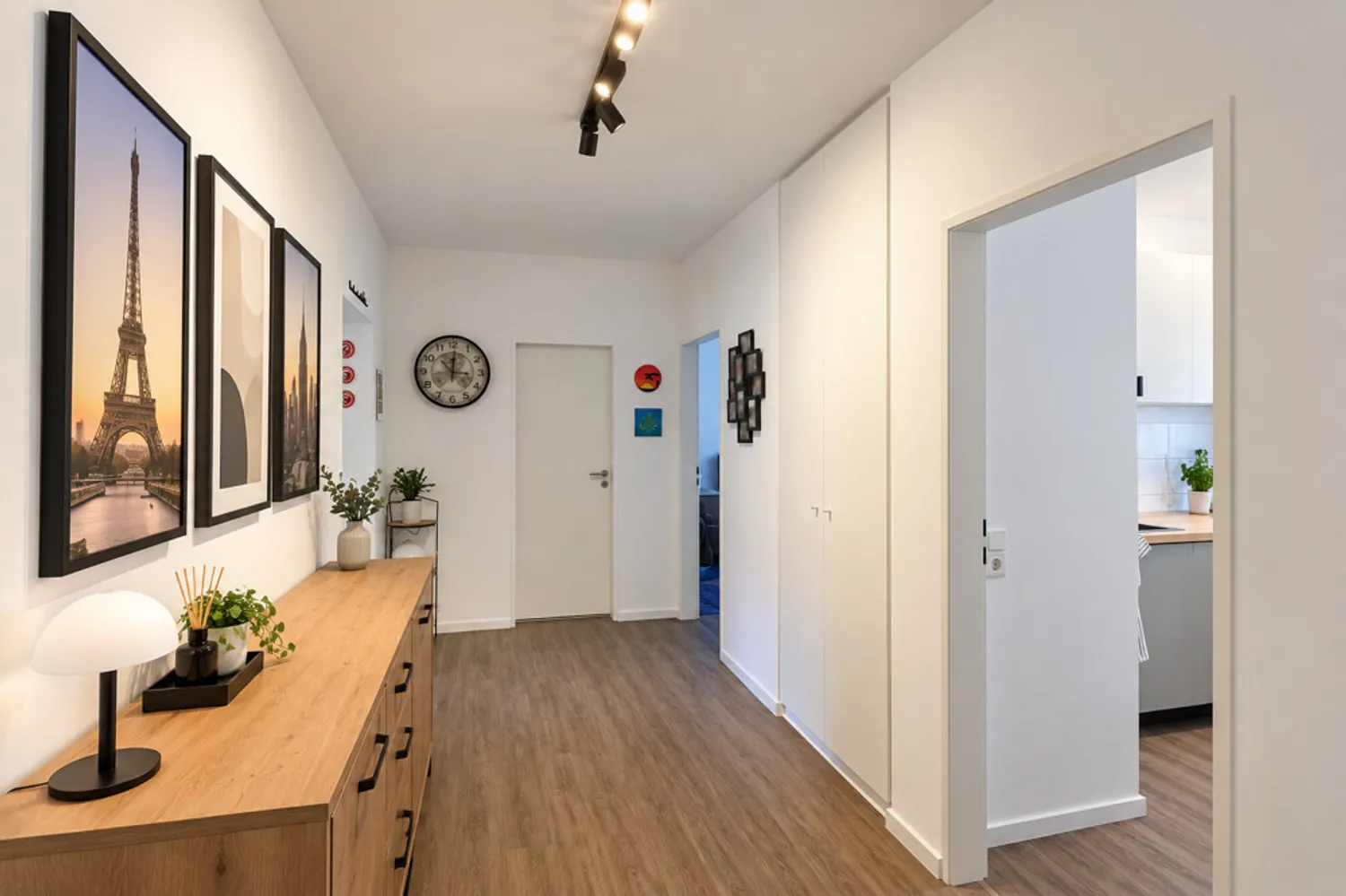 2 Zimmer Wohnung mit 63 m² in Düsseldorf – Bild 7