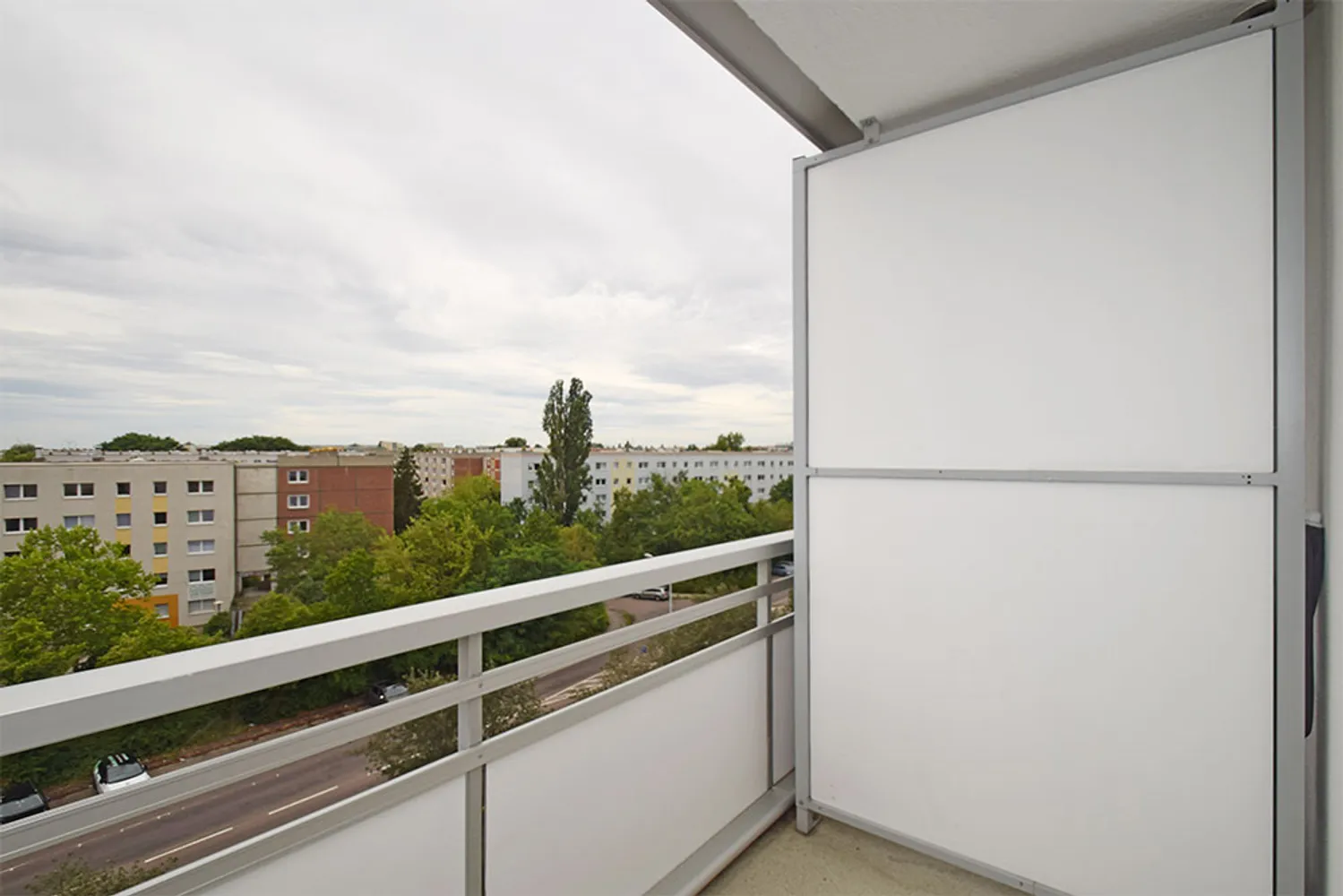 1 Zimmer Wohnung mit 31 m² in Halle (Saale) – Bild 1
