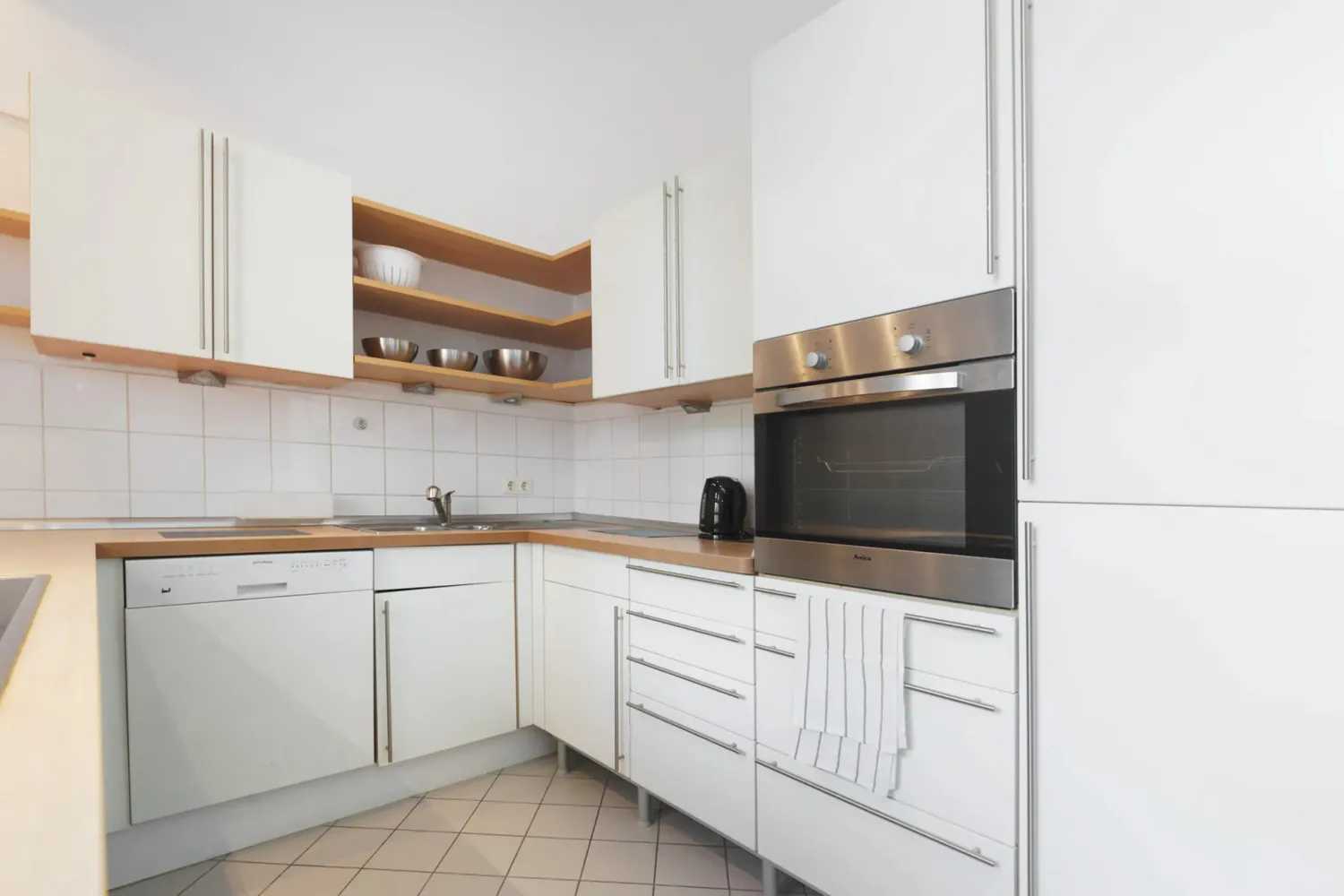 Shared room with 10 m² in Berlin – Photo 10