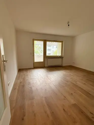 3 Zimmer Wohnung mit 74 m² in Frankfurt am Main – Bild 2
