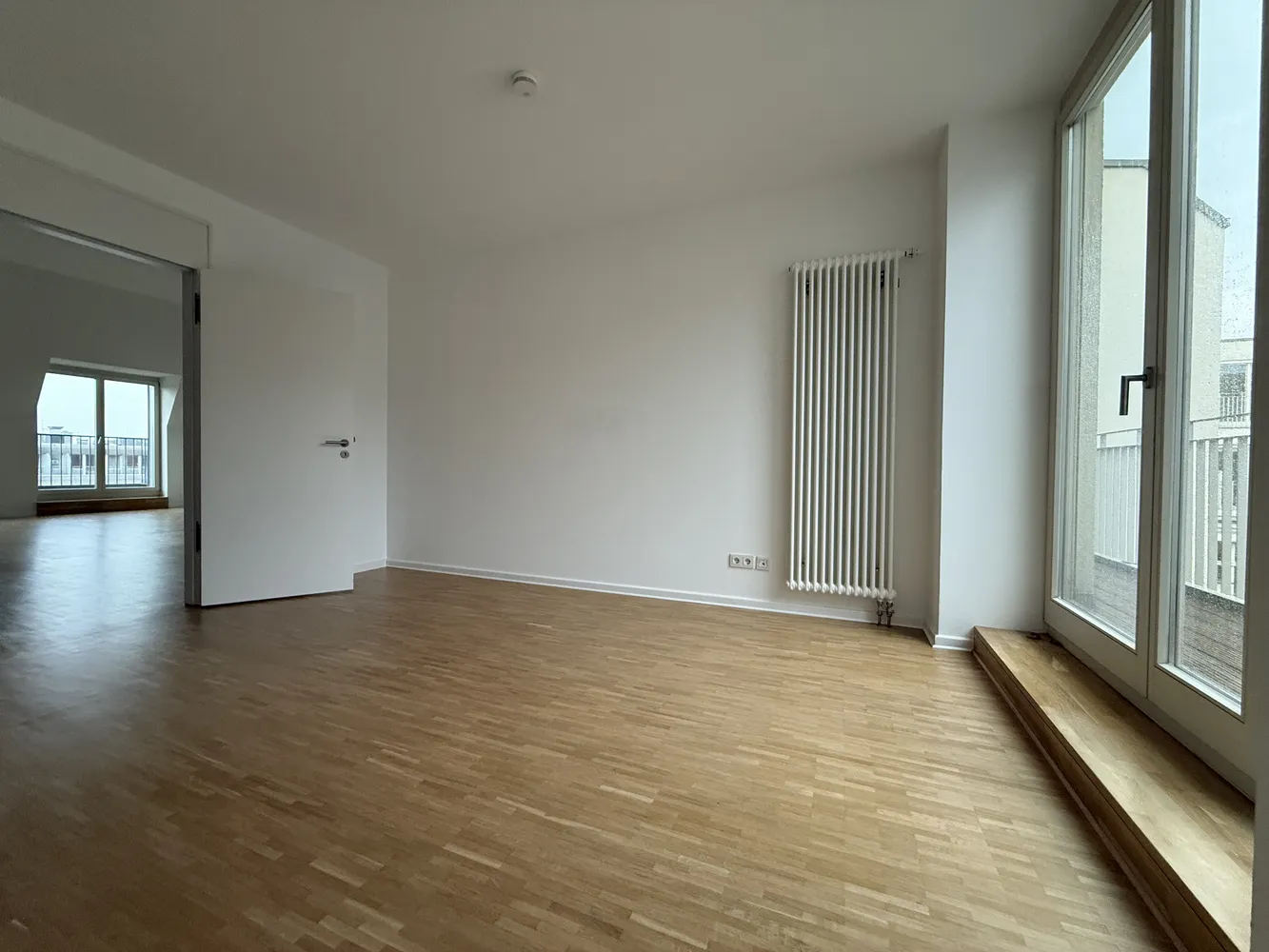 4 Zimmer Wohnung mit 154 m² in Berlin – Bild 3
