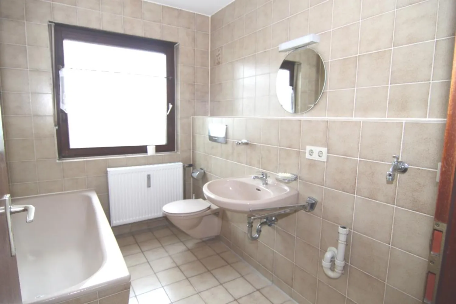 2 Zimmer Wohnung mit 60 m² in Regensburg – Bild 2