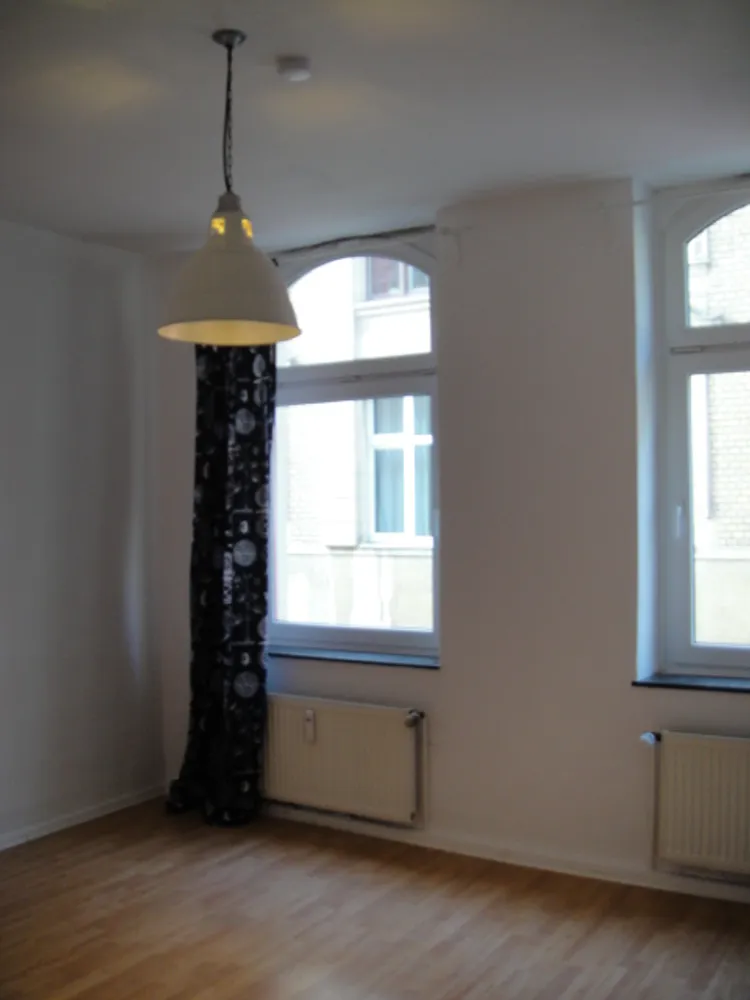 2 Zimmer Wohnung mit 45 m² in Köln – Bild 3