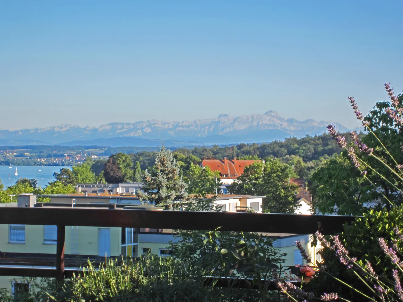 5 Zimmer Wohnung mit 180 m² in Konstanz – Bild 1