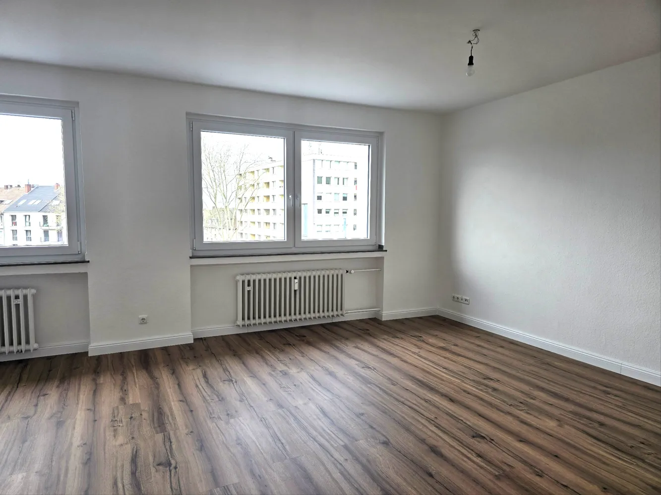 2 Zimmer Wohnung mit 80 m² in Essen – Bild 1