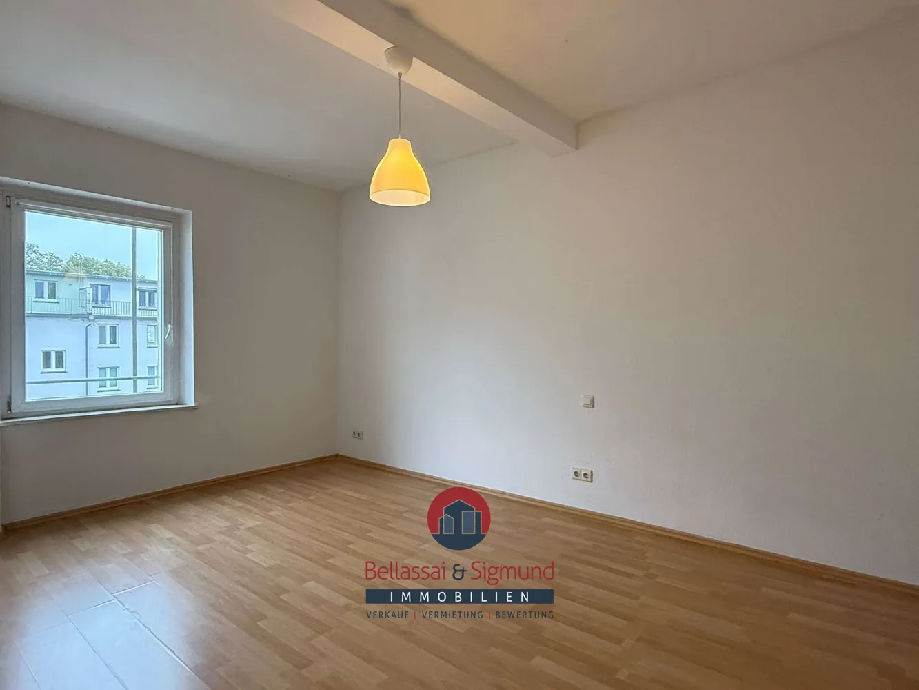 2 Zimmer Wohnung mit 70 m² in Krefeld – Bild 3