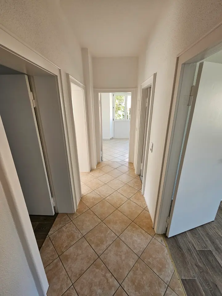 3 Zimmer Wohnung mit 59 m² in Altenburg – Bild 4