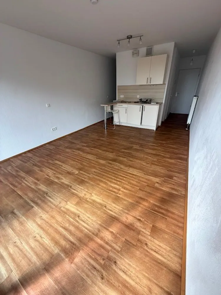 1 Zimmer Wohnung mit 34 m² in Hürth – Bild 2