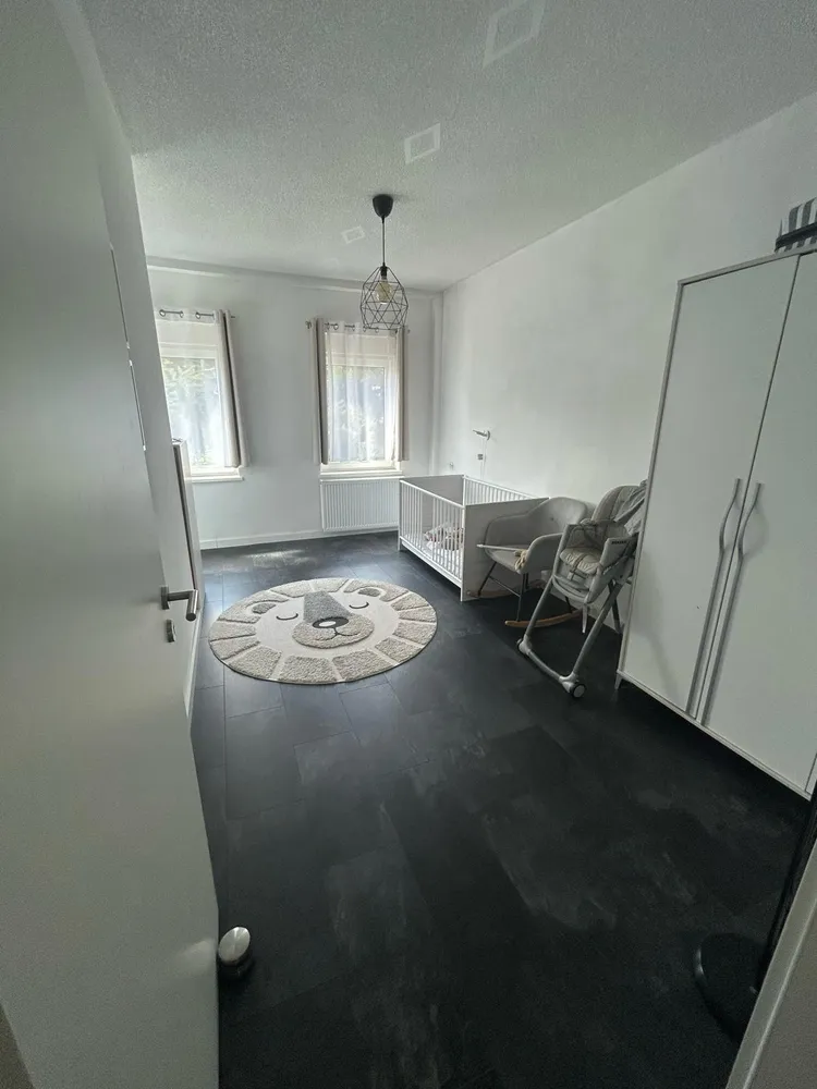 5 Zimmer Wohnung mit 140 m² in Hof – Bild 4