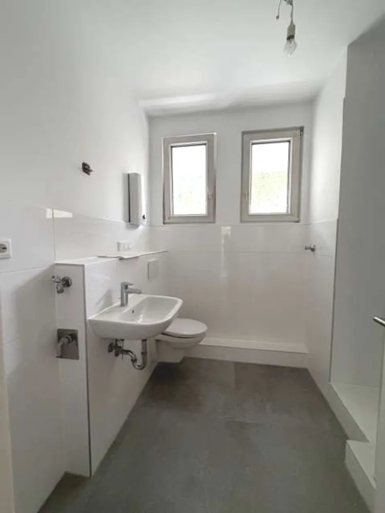2 Zimmer Wohnung mit 63 m² in Duisburg – Bild 4