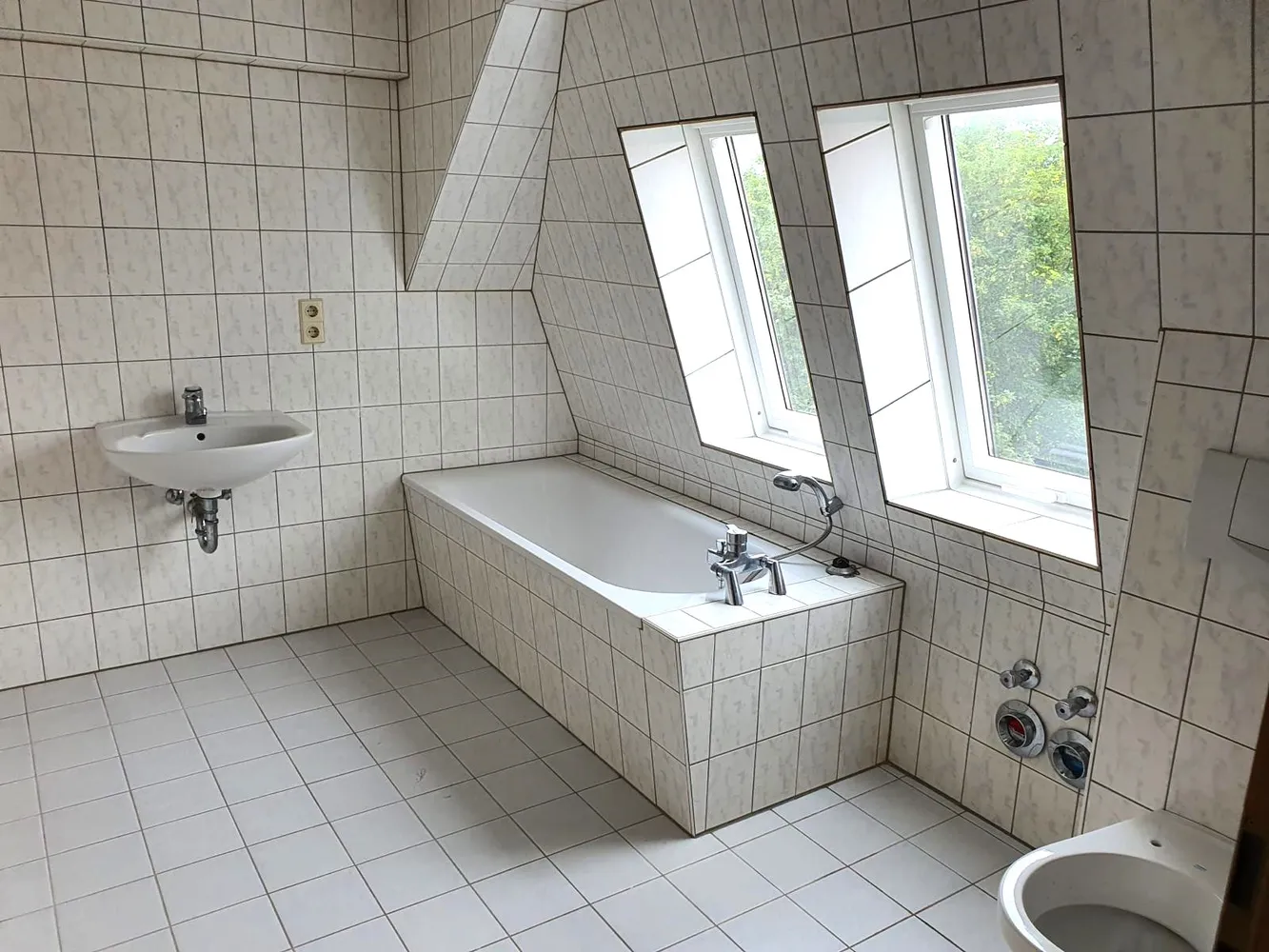 3 Zimmer Wohnung mit 95 m² in Freiberg – Bild 2