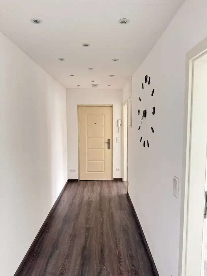 2 Zimmer Wohnung mit 60 m² in Krefeld – Bild 3