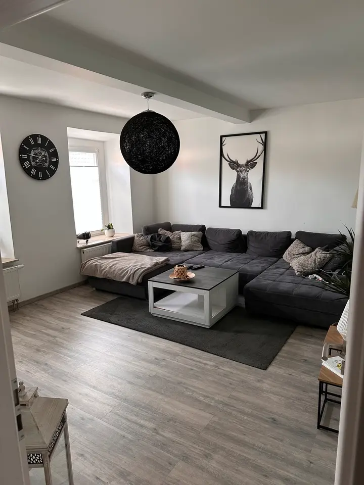 5 Zimmer Wohnung mit 145 m² in Sangerhausen – Bild 1