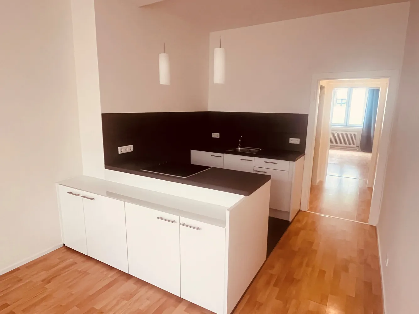 2 Zimmer Wohnung mit 48 m² in Düsseldorf – Bild 2