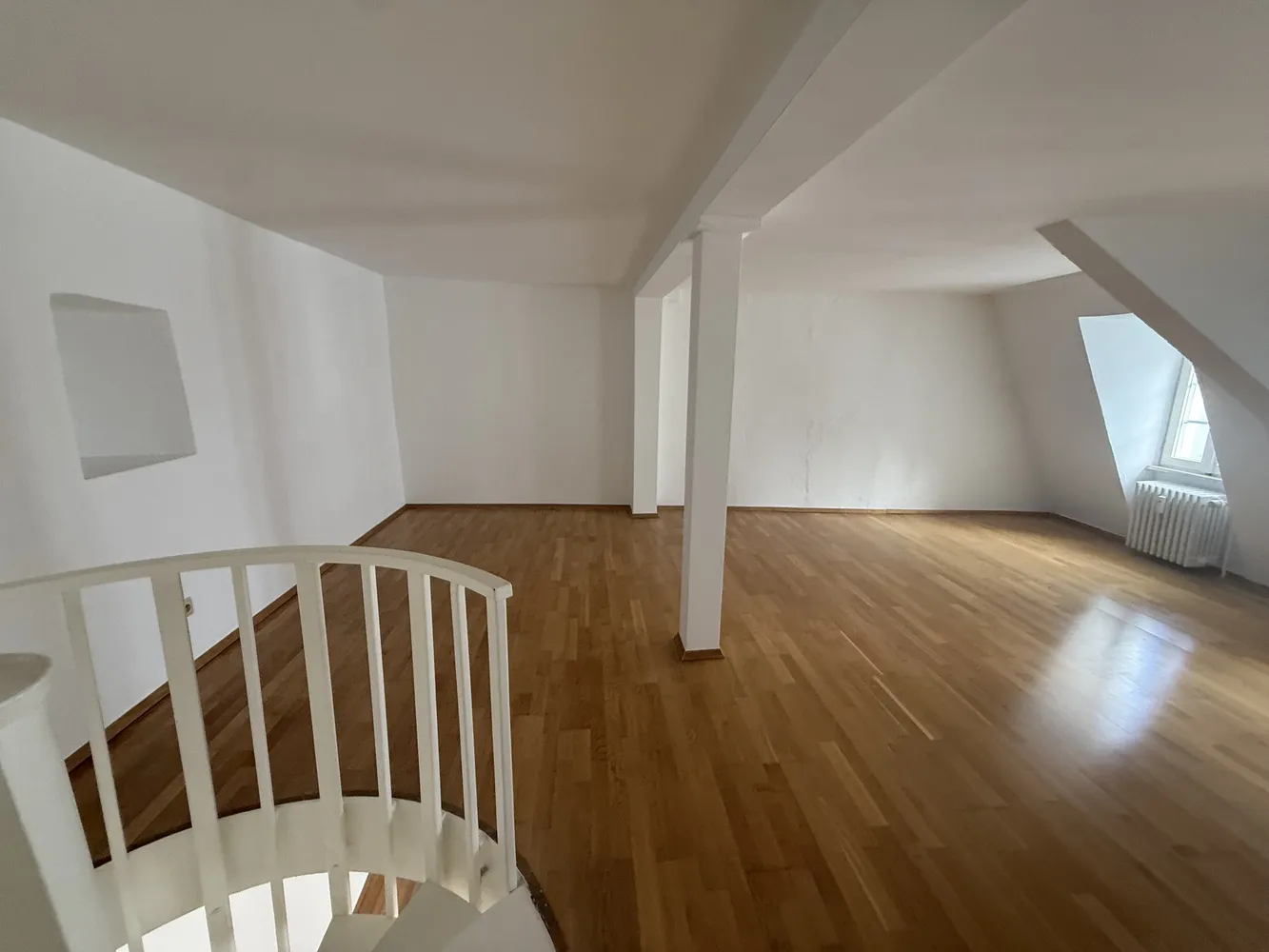 2 Zimmer Wohnung mit 92 m² in Saarbrücken – Bild 4