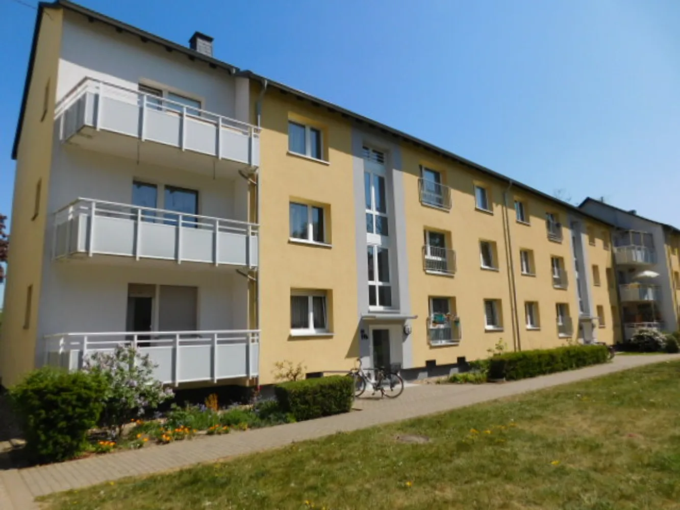 3 Zimmer Wohnung mit 62 m² in Krefeld – Bild 1