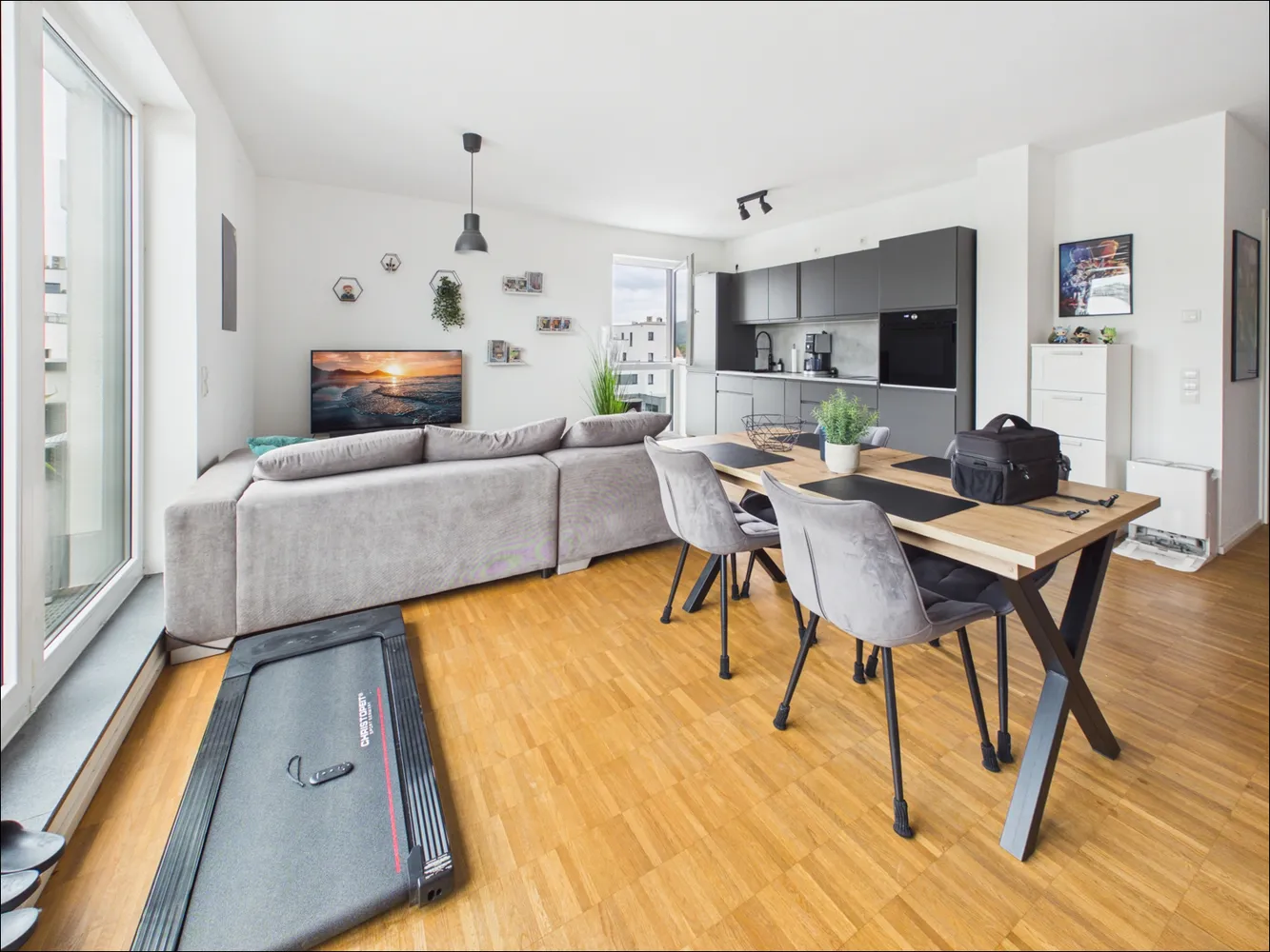 2 Zimmer Wohnung mit 80 m² in Aschaffenburg – Bild 1