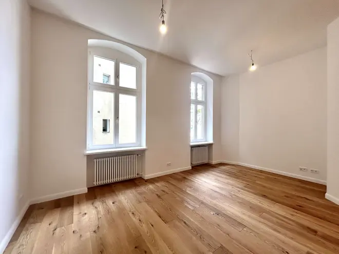 2 room apartment with 83 m² in Berlin – Photo 3