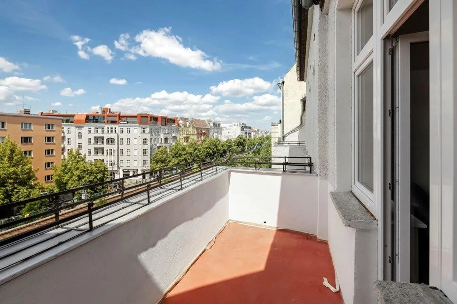 5 room apartment with 132 m² in Berlin – Photo 2