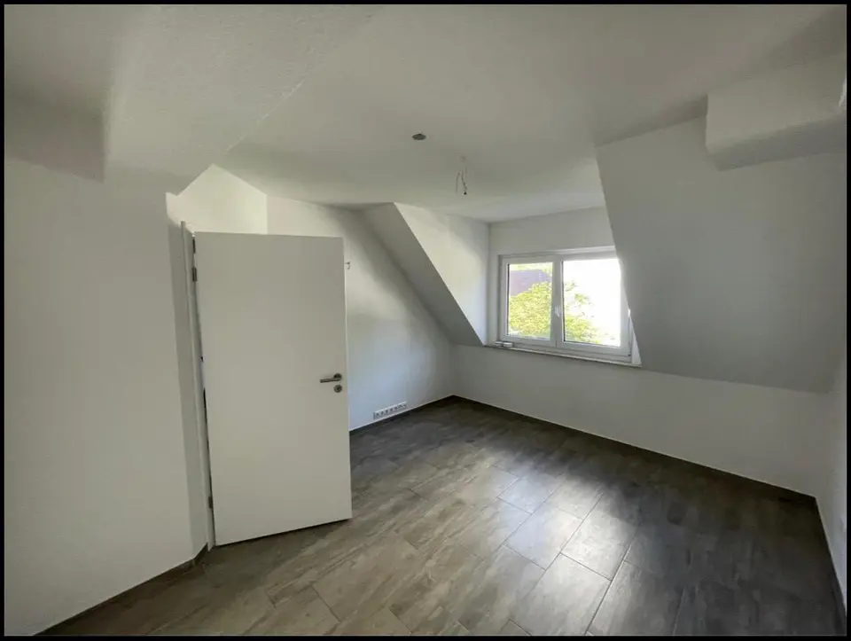 3 Zimmer Wohnung mit 78 m² in Suhl – Bild 3