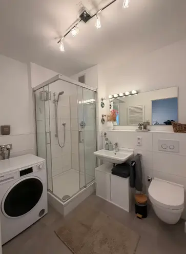 2 Zimmer Wohnung mit 52 m² in München – Bild 6