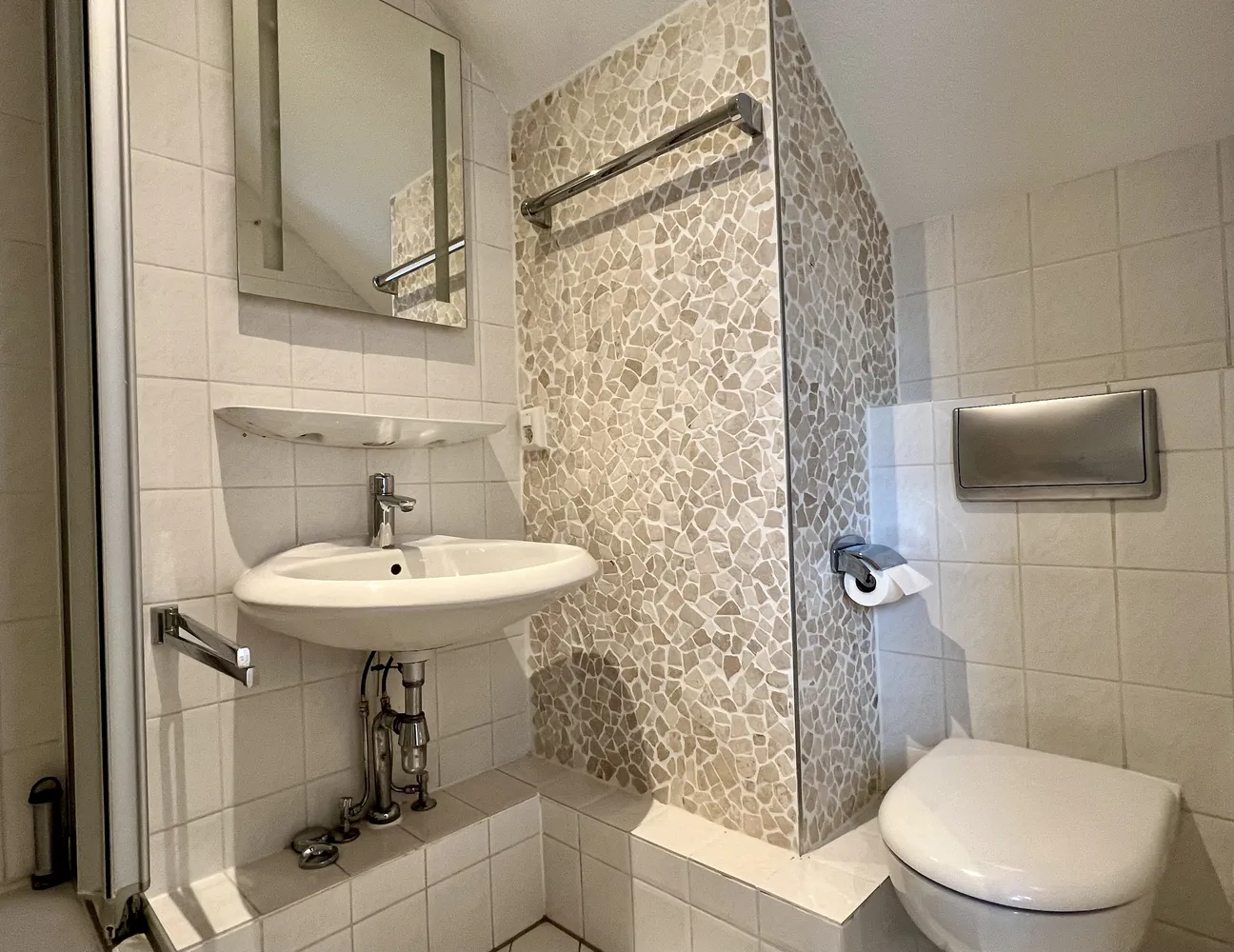 1 Zimmer Wohnung mit 32 m² in Köln – Bild 3