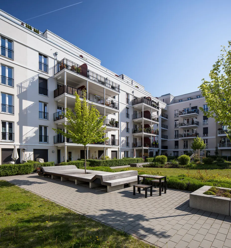 4 room apartment with 135 m² in Frankfurt am Main – Photo 1