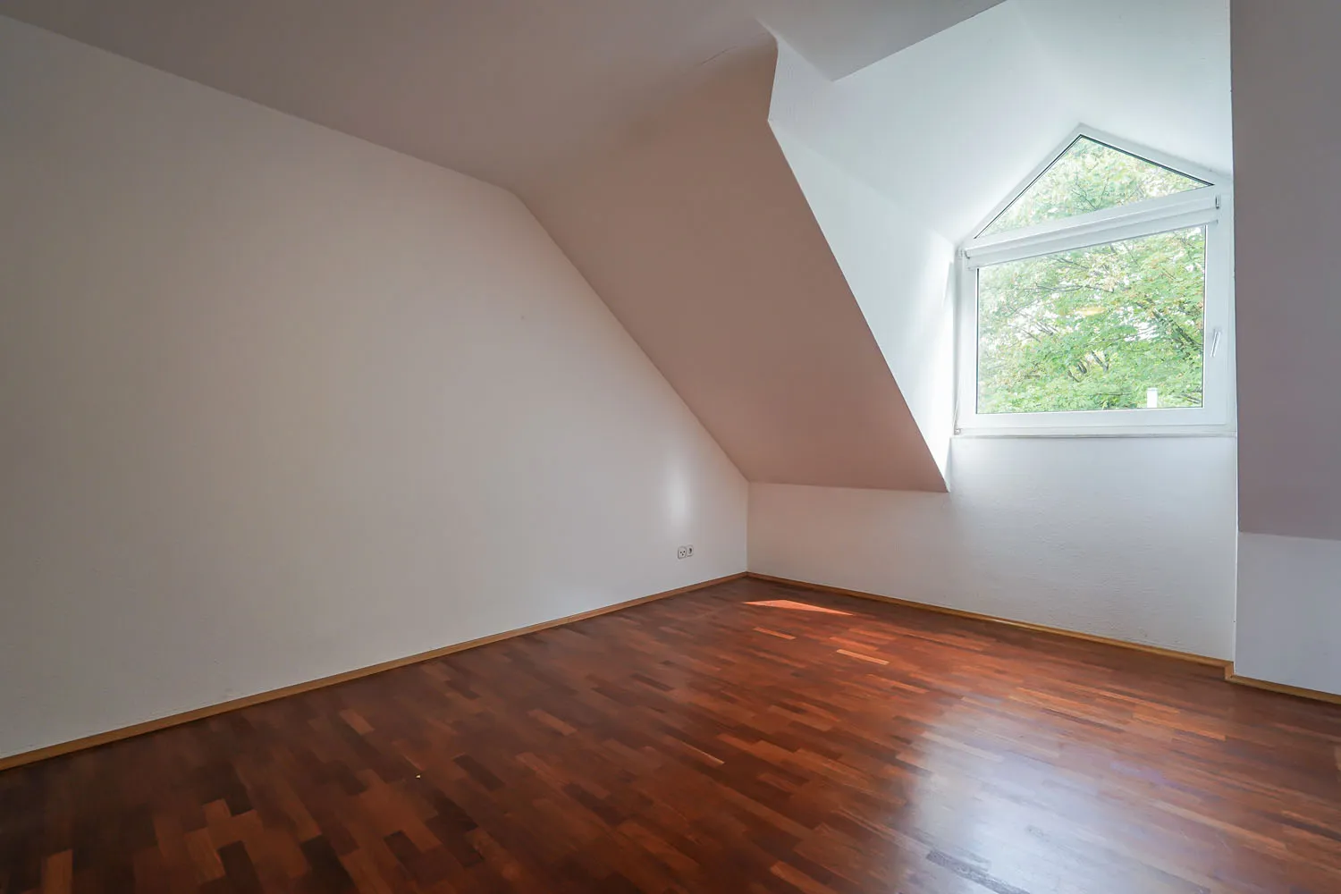 3 Zimmer Wohnung mit 109 m² in Düsseldorf – Bild 7