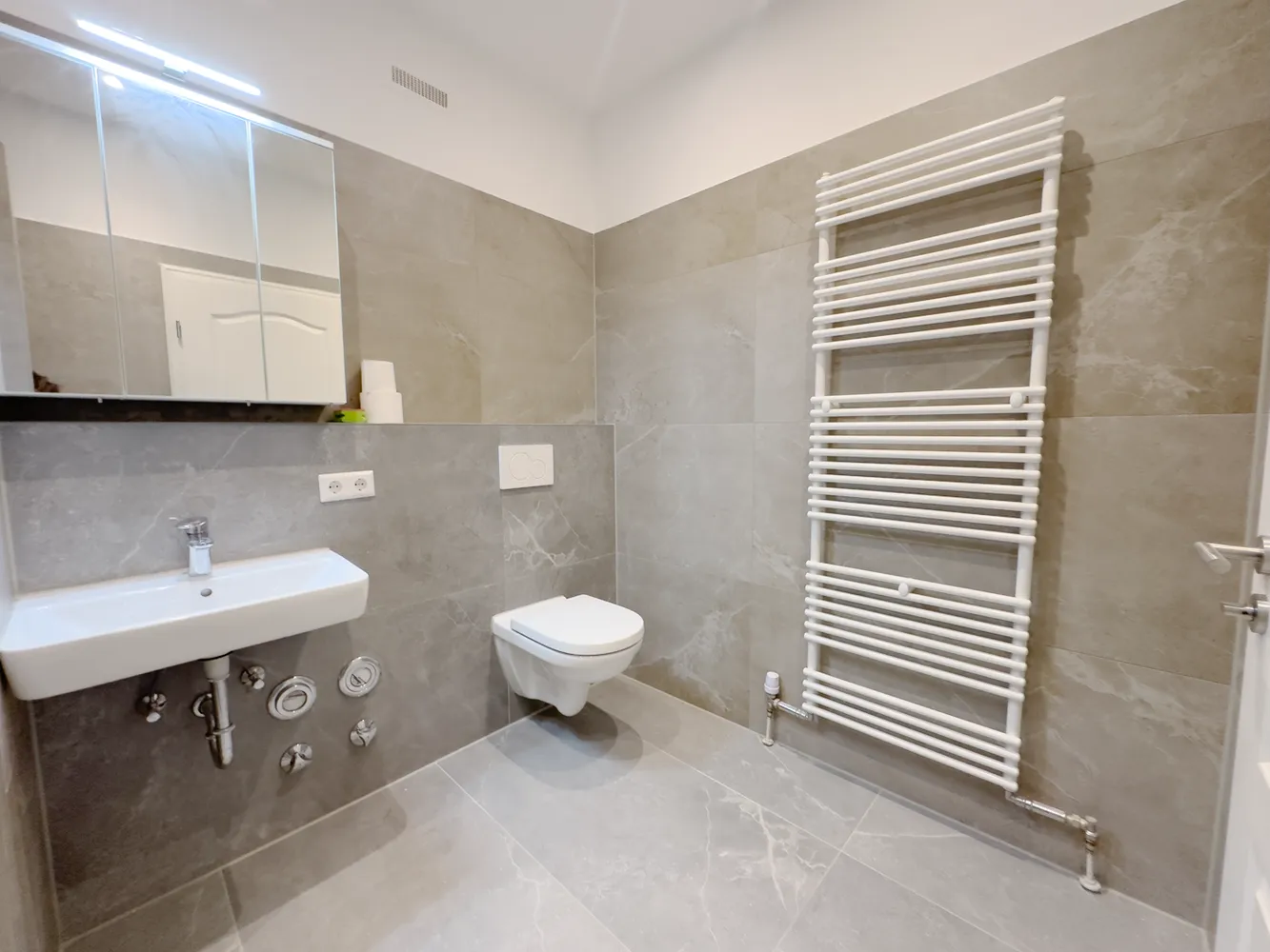 2 room apartment with 60 m² in Esslingen am Neckar – Photo 8