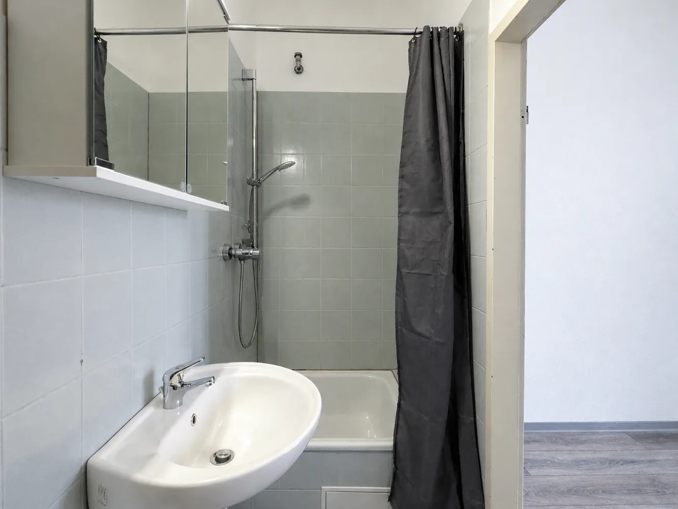 1 Zimmer Wohnung mit 14 m² in Saarbrücken – Bild 10