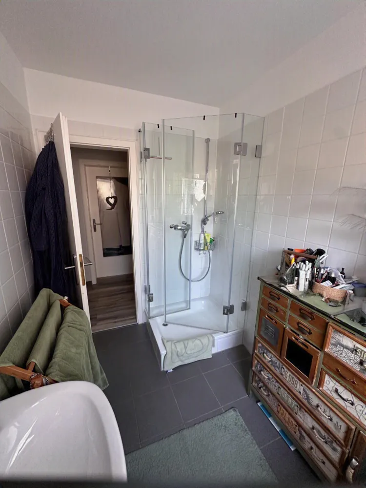 3 Zimmer Wohnung mit 100 m² in Solingen – Bild 4