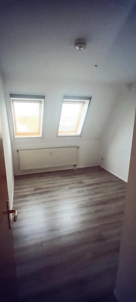 4 Zimmer Wohnung mit 87 m² in Plauen – Bild 8