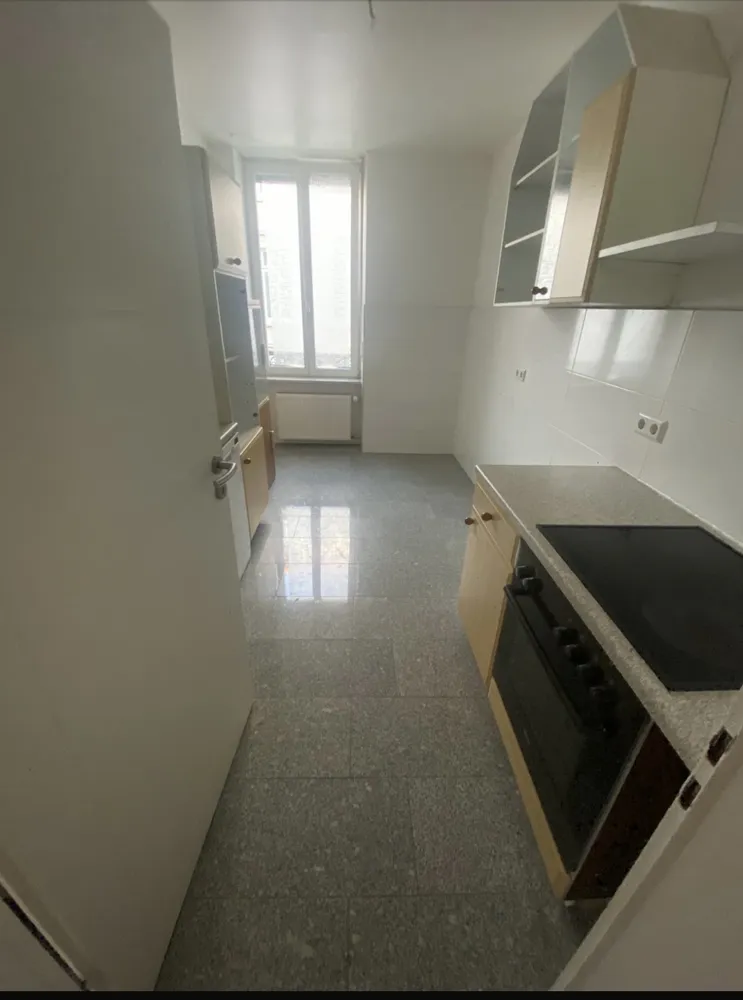 4 Zimmer Wohnung mit 120 m² in Karlsruhe – Bild 3