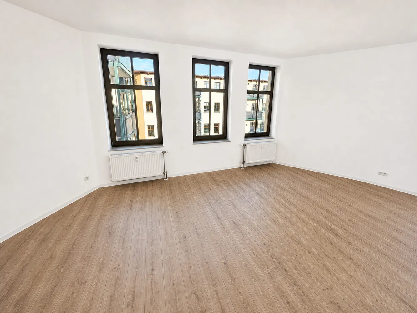 2 room apartment with 73 m² in Magdeburg – Photo 1