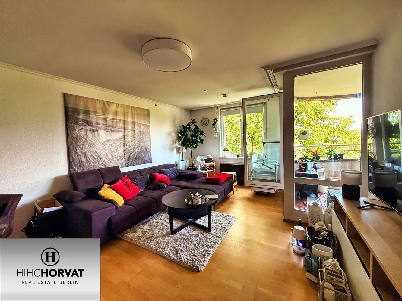 2 room apartment with 62 m² in Berlin – Photo 2