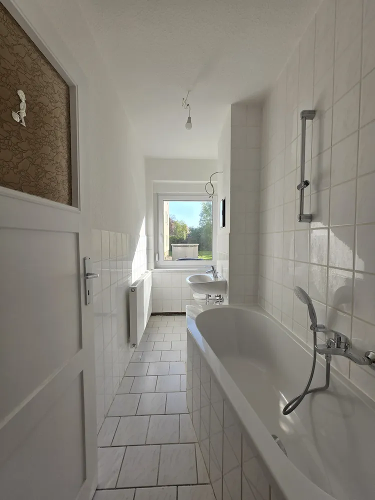 3 Zimmer Wohnung mit 62 m² in Bitterfeld-Wolfen – Bild 7