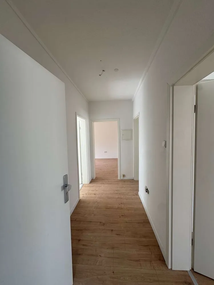 4 Zimmer Wohnung mit 73 m² in Essen – Bild 2