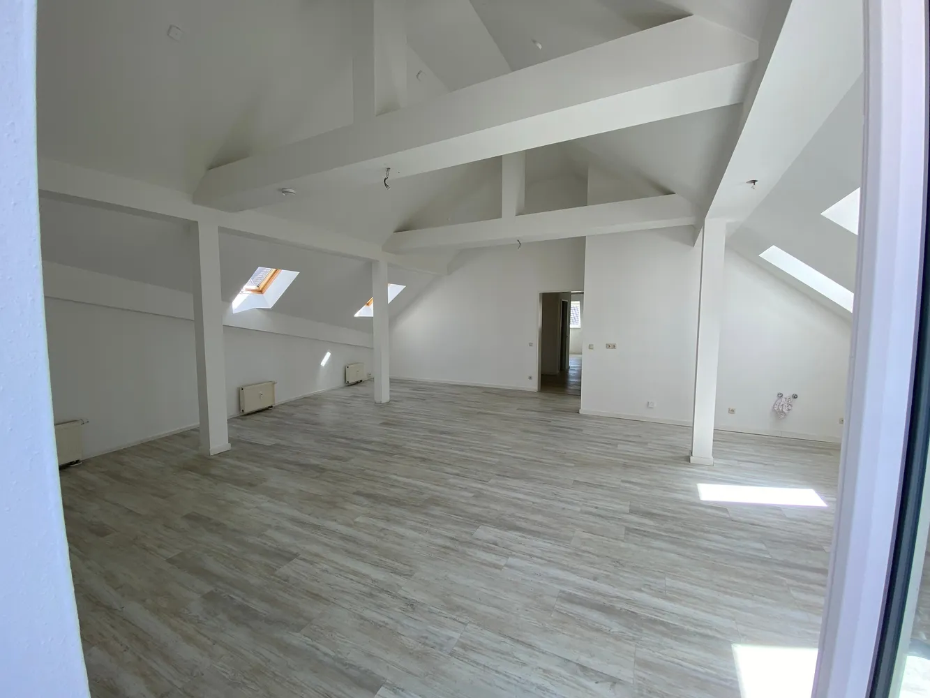 4 Zimmer Wohnung mit 152 m² in Greiz – Bild 1