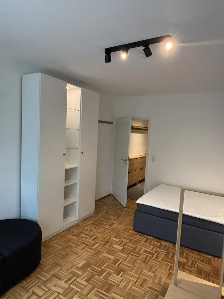 1 room apartment with 32 m² in Munich – Photo 2