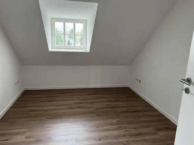 5 Zimmer Wohnung mit 140 m² in Chemnitz – Bild 9