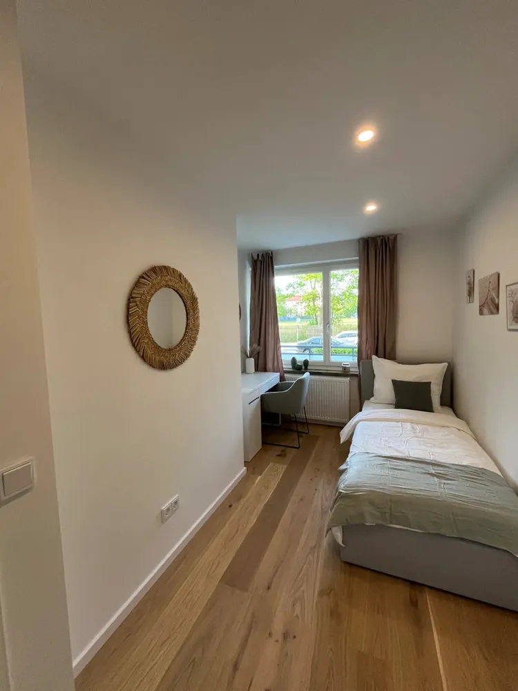 Shared room with 10 m² in Munich – Photo 1
