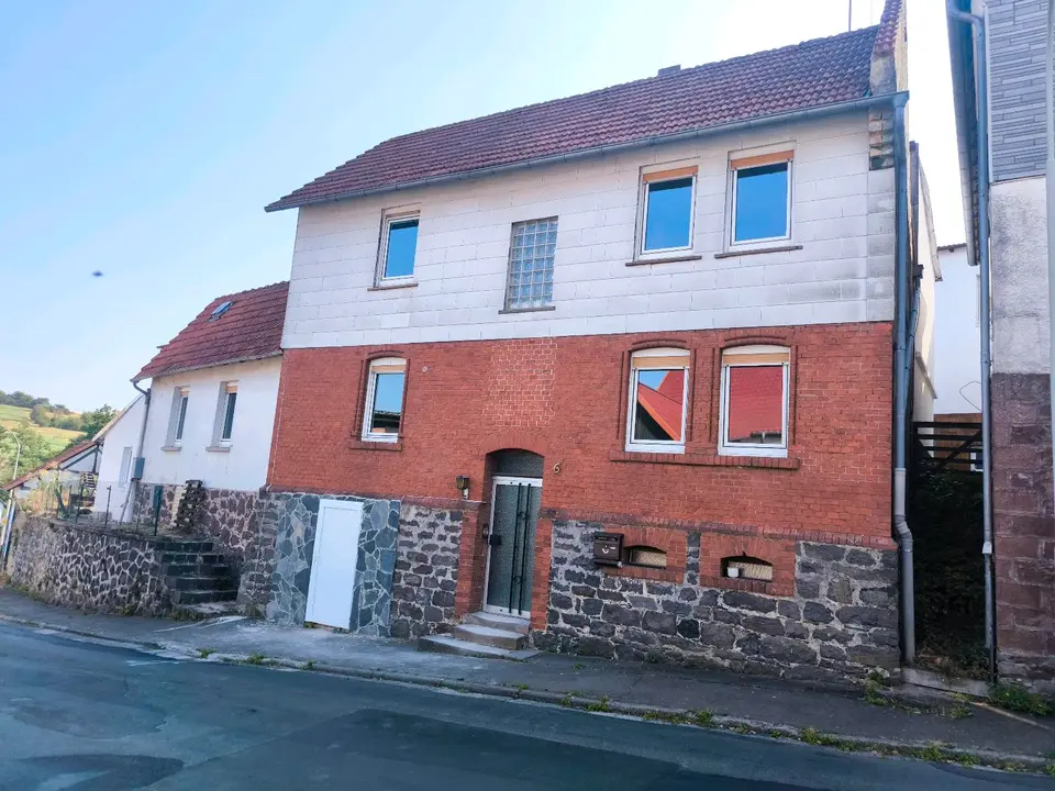 5 Zimmer Haus mit 120 m² in Marburg – Bild 1